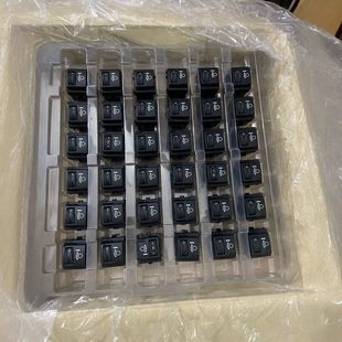 سوییچ تنظیم ارتفاع چراغ خودرو تویوتا