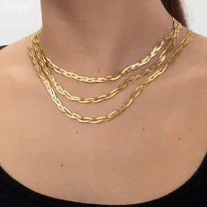 زنجیر سه‌رشته‌ای بافتِ مدل مارپیچ، استیل ۱۸k آب‌طلای خلأ، ساده و مینیمال، زنجیر گردن تیتانیومی مناسب همه‌روزه