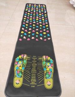 هدیه ماساژور تقلیدی پا ماساژور جاده سالم Pebbles Steping on Pebbles Foot Massage گیفت نسخه کامل انگلیسی تحویل 48 ساعت دیگر