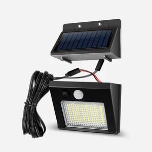 چراغ خیابانی LED خورشیدی دیواری با سنسور حرکتی