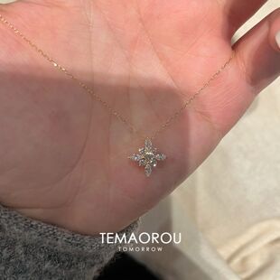 گردنبند ستاره‌ای براق با بدلیجات، جدید ۲۰۲۶، زنانه، لوکس و ظریف، مناسب استخوان ترقوه، ارسال ۴۸ ساعته