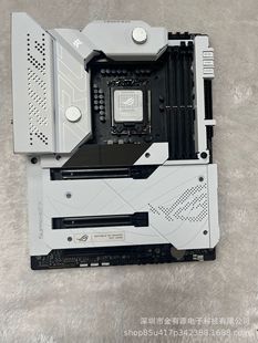 مادربرد ایسوس ROG MAXIMUS Z690 FORMULA برای پردازنده‌های اینتل نسل 12