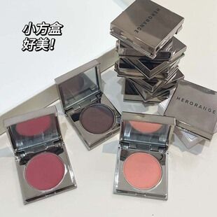 چندکاربرده، رژگونه و سایه و رژ لب مات طبیعی، رنگ برنزه، ارزان و محبوب