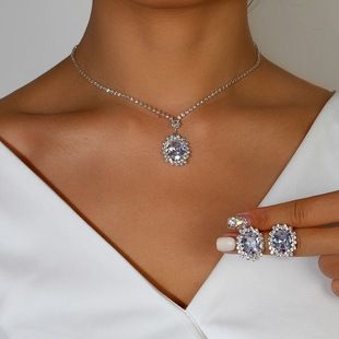 جواهرات نفیس عمده فروشی خارجی تجارت خارجی عرضه مرزی زیرکون بدلیجات پنجه ای گردنبند گوشواره گردنبند دو تکه ست بالا دسته مخلوط تحویل 48 ساعته