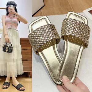 دمپایی زنانه تخت سایز بزرگ، ساده و راحتی با بند بافته