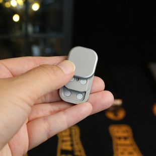 مکعب استرس EDC مینی سه لایه با آهنربا و ساختار استیل ضدزنگ
