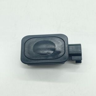 دکمه باز کردن درب صندوق عقب خودرو مدل FL3Z-9C888-B