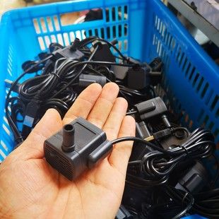 پمپ آب مینیاتوری بی‌صدا با موتور براشلس DC، مناسب آکواریوم و آبنما