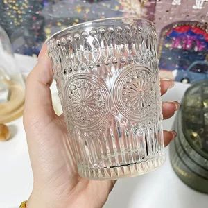 لیوان شیشه‌ای خورشیدی طرح برجسته وینتیج