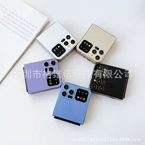 تجارت خارجی پرفروش تلفن تاشو i15pro با صفحه نمایش 2.4 اینچی چراغ قوه دو سیم کارته دکمه آماده به کار دو سیم کارته تاشو تلفن همراه بین مرزی