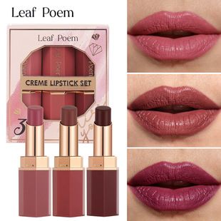ست ۳ عددی رژ لب LEAF P0EM مرطوب‌کننده، ماندگار و ضدآب