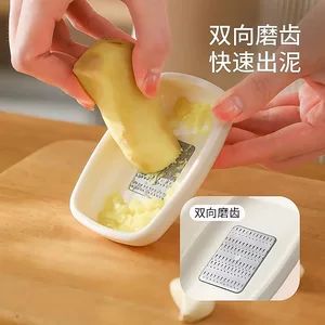دستگاه رندهکننده زنجبیل و سیر دستی، ابزار خردکن خانگی برای تهیه پوره سیر و زنجبیل