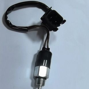 سوییچ چراغ ترمز نیسان 32006-CD10B