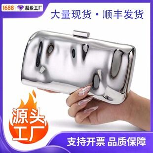 کیف دوشی و کراس‌بادی طرح جعبه فلزی مدل اروپایی و آمریکایی