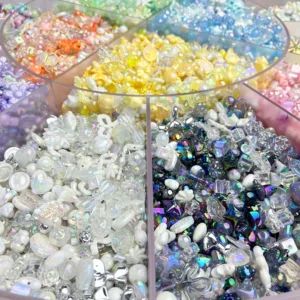مهره‌های اکریلیک آبکاری‌شده برای ساخت دستبند، گردنبند، موبایل‌آویز و کش مو، مناسب کاردستی کودکان