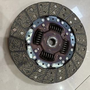 کلاچ خودرو نیسان مدل 30100-1j010